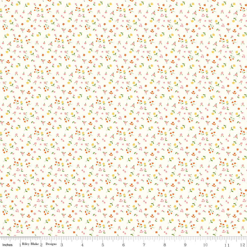 Cotton Nook Flowers Vintage White, sold in 1/2 yard increments; cut continuous, C17975-VINTAGEWHITE