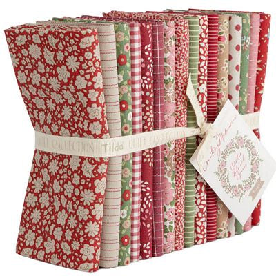 Creating Memories WINTER Fat Quarter Bundle - 16 fabrics