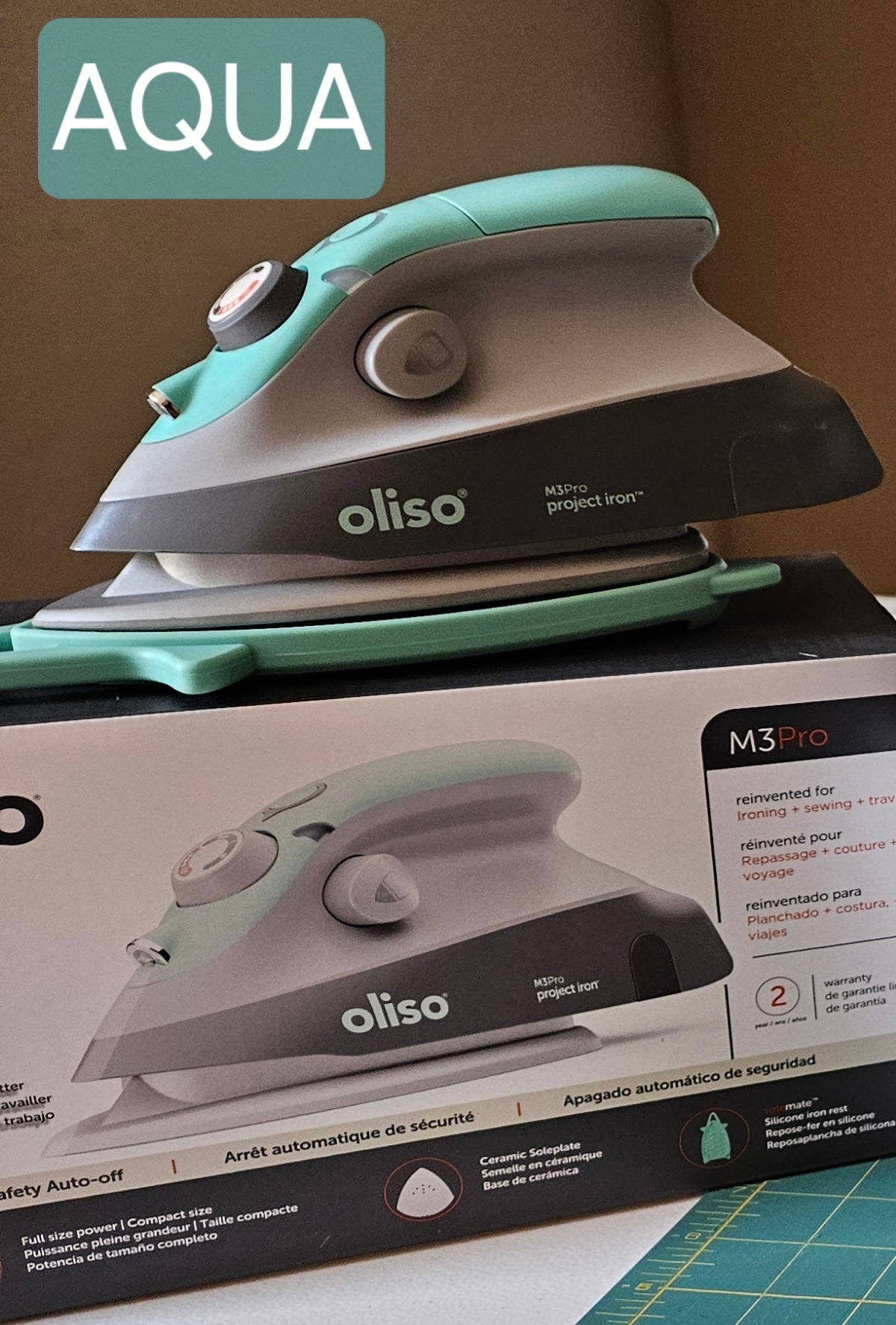 Oliso Mini Iron with Trivet